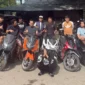 Polda Sumbar mengamankan para pelaku bersama barang bukti. (Foto: Polda Sumbar) 