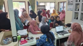 Pendaftaran Perlinsos Koto Tangah mencapai 25.158 KK hingga Oktober 2026. Kecamatan menargetkan capaian 40 persen akhir tahun. (Foto: Pemko Padang)
