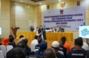 Wali Kota Padang Fadly Amran saat penutupan Workshop Kesiapsiagaan Bencana bagi pengurus LPM se-Kota Padang di Asrama Haji Padang, Rabu (28/10/2026). (Foto: Pemko Padang)
