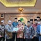 Sekretaris Kemenpar RI, Bayu Aji seusai menggelar silaturahim dengan Dewan Pimpinan MUI di Kantor MUI Pusat, Menteng, Jakarta Pusat, Selasa (13/10/2026). (Foto: Sadam/MUI Digital)