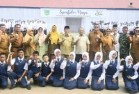Wakil Wali Kota Padang Maigus Nasir menghadiri penutupan Porsematik 32 SMPN 32 Padang, Senin (5/10/2026). (Foto: Pemko Padang)
