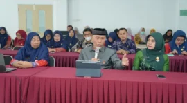 Gubernur Mahyeldi saat mengikuti pembukaan penilaian akreditasi RSUD Mohammad Natsir secara daring, Kamis (15/10/2026). (Foto: Adpsb)