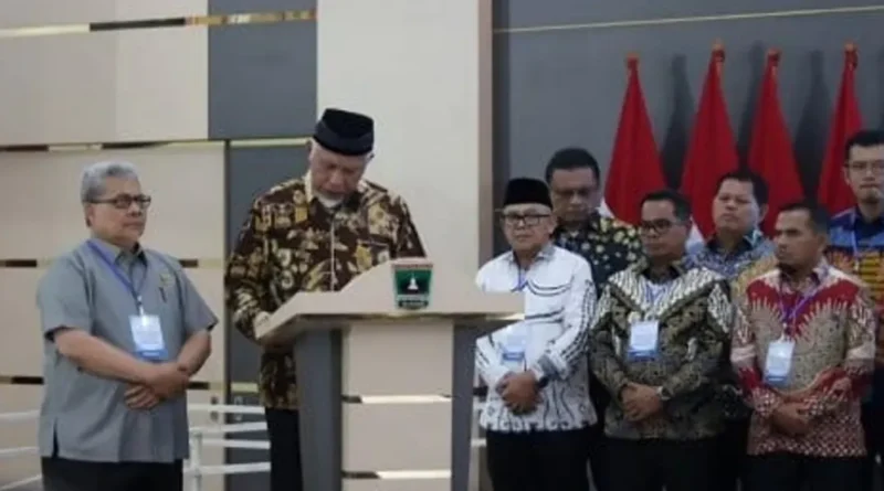 Ketua DPRD Sumbar Muhidi menghadiri Rapat Koordinasi Penguatan Tata Kelola Pemerintahan Daerah dan Pencegahan Korupsi di Auditorium Istana Gubernur Sumbar, Kamis (8/10/2026). (Foto: Ist)