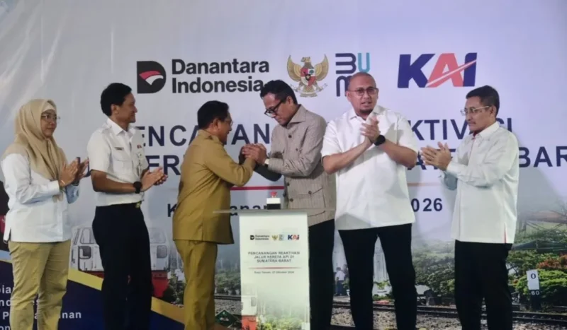 Pencanangan Reaktivasi Jalur Kereta Api di Sumbar bertempat di Stasiun Kereta Api Kayu Tanam, Kabupaten Padang Pariaman, Selasa (27/10/2026). (Foto: Diskominfo Padang Pariaman)