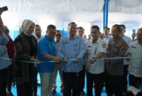 Sekdako Padang Panjang, Doni Hendra meresmikan SPPG Bukit Surungan, Rabu (14/10/2026). (Foto: Diskominfo Padang Panjang)