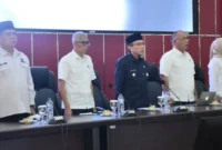 Wakil Wali Kota Padang Maigus Nasir saat membuka Sosialisasi Program Budidaya Ikan Tematik Sistem RAS dan Mina Padi di Gedung Bagindo Aziz Chan Balai Kota Padang, Aie Pacah, Rabu (7/10/2026). (Foto: Pemko Padang)