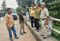 Pemko Padang meninjau lokasi rencana pembangunan SMK Negeri 11 di Kuranji. (Foto: Pemko Padang)