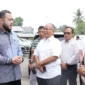 Wali Kota Padang Fadly Amran meninjau tempat khusus parkir truk Koto Lalang, Sabtu (10/10/2026). (Foto: Pemko Padang)