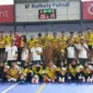 Tim Bola Tangan Putra dan Putri Kota Padang meraih medali emas Porprov Sumbar 2026. (Foto: Pemko Padang)