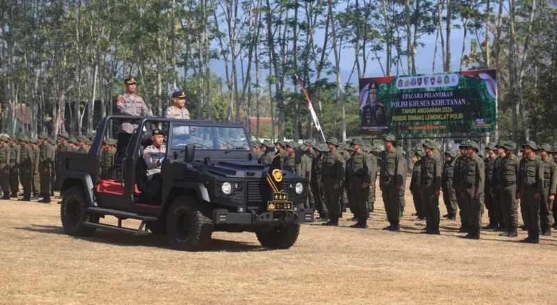Upacara Pelantikan Polisi Khusus Kehutanan di Pusdik Binmas, Jumat (16/10/2026). (Foto: Humas Polri)