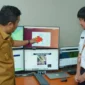 Wakil Gubernur Sumbar, Vasko Ruseimy saat mengunjungi Stasiun Meteorologi Minangkabau, Kabupaten Padang Pariaman, Senin (19/10/2026). (Foto: Adpsb)