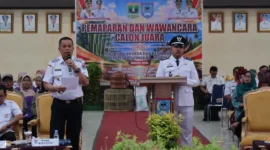 Wakil Wali Kota Elzadaswarman menyampaikan sambutan saat tahapan Pemaparan dan Wawancara Calon Juara Penjaringan Desa dan Kelurahan Berprestasi Tingkat Nasional 2026 di Aula Josrizal Zain, Balai Kota Payakumbuh, Rabu (7/10/2026). (Foto: MC Payakumbuh)