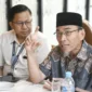 Wakil Wali Kota Padang, Maigus Nasir bersama Professor Management & Entrepreneurship Section UniKL, Prof. Ilham Sentosa, PhD di Rumah Makan Takana Nasi Padang, Senin (19/10/2026). (Foto: Pemko Padang)