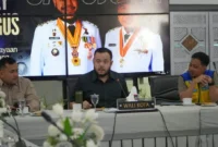 Wali Kota Padang Fadly Amran menerima kunjungan Plt Kepala BWS Sumatera V Padang, Reski Wahyudi di Gedung Putih Rumah Dinas Wali Kota, Minggu (11/10/2026). (Foto: Pemko Padang)