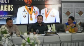 Wali Kota Padang Fadly Amran menerima kunjungan Plt Kepala BWS Sumatera V Padang, Reski Wahyudi di Gedung Putih Rumah Dinas Wali Kota, Minggu (11/10/2026). (Foto: Pemko Padang)