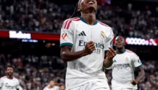 Pemain Real Madrid Yan Diomande merayakan gol ke gawang Villarreal dalam lanjutan Liga Spanyol, Minggu (11/10/2026). (Foto: IG @realmadrid)