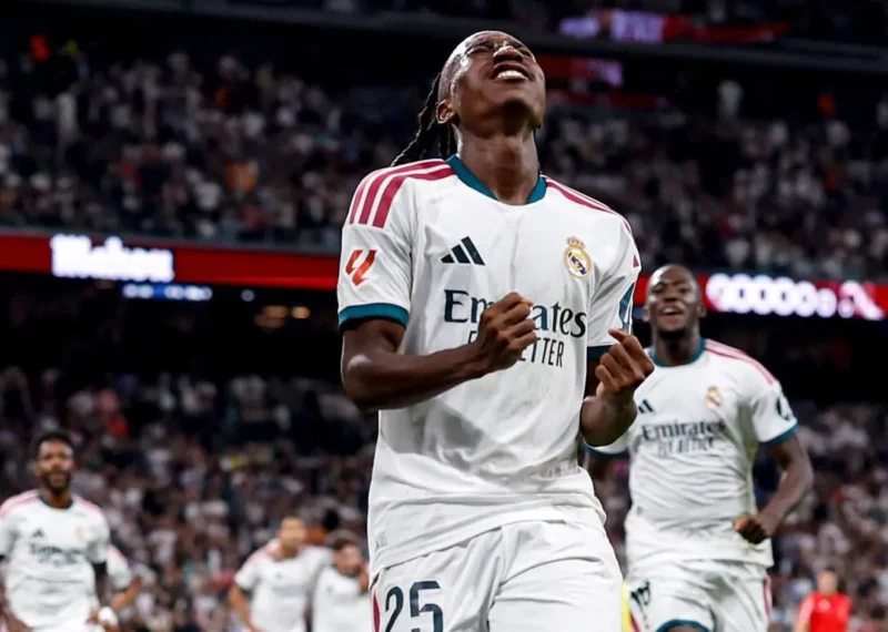 Pemain Real Madrid Yan Diomande merayakan gol ke gawang Villarreal dalam lanjutan Liga Spanyol, Minggu (11/10/2026). (Foto: IG @realmadrid)